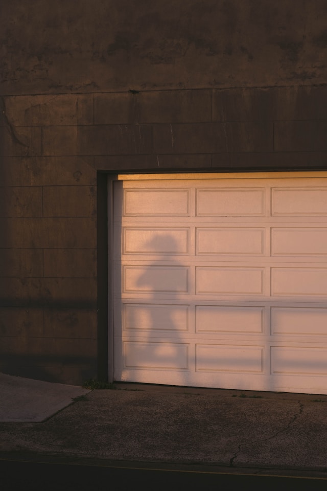 POrte per garage a Santa Vittoria d'Alba